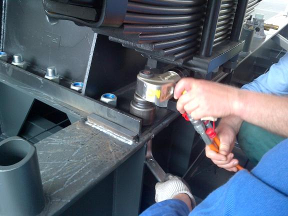 Bulloni telaio e balestre